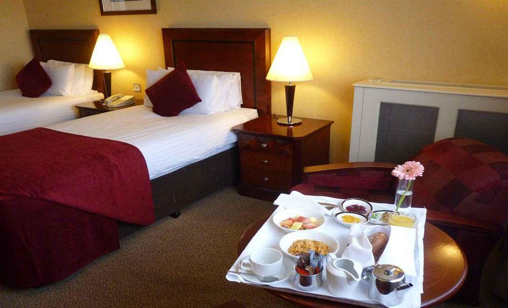 Clyde Court Hotel Dublino Esterno foto